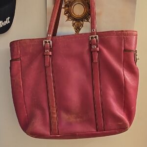 Elegant Pink Leather Tote Bag